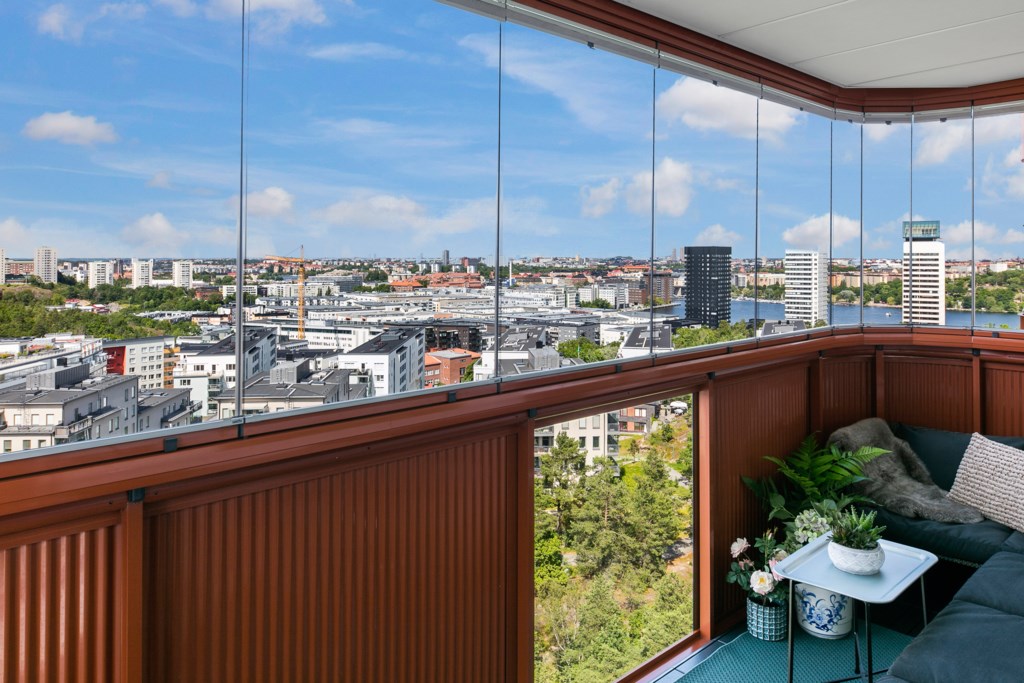 Årstaskogs väg 9C, 15tr.