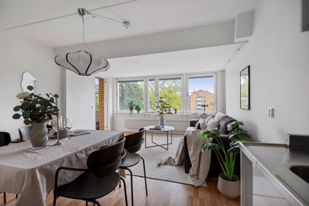 Månbergsvägen 4, 1tr