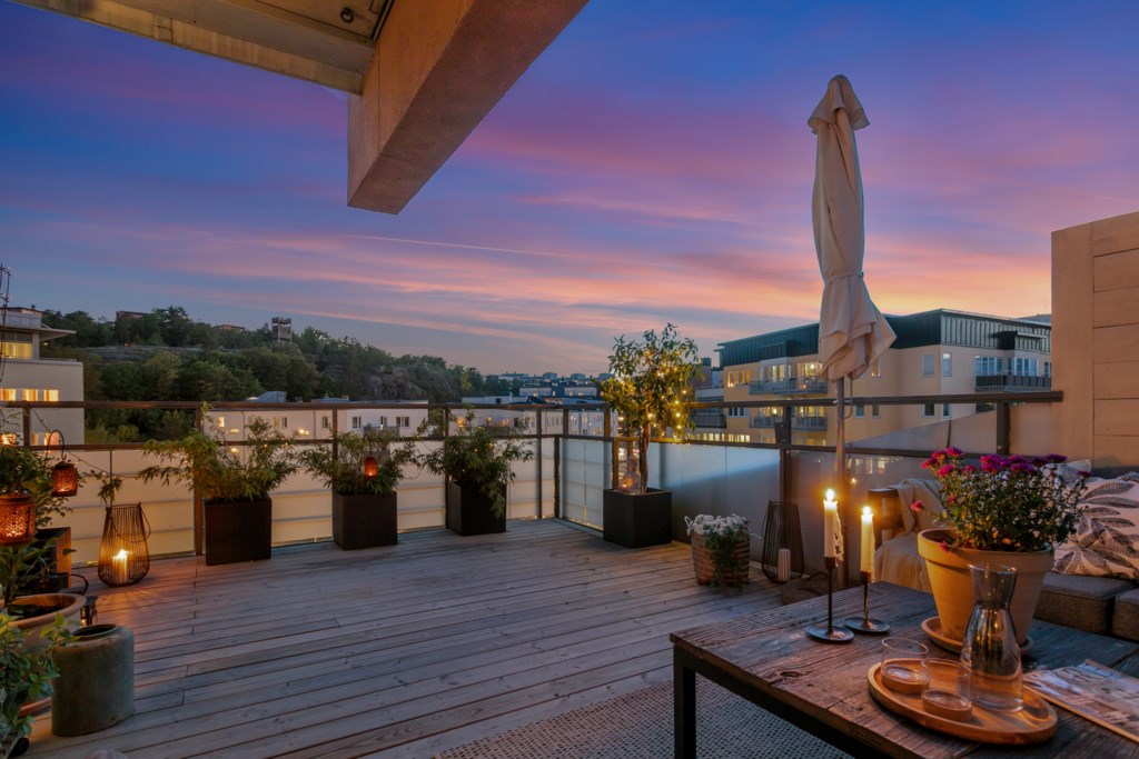 Fredsborgsgatan 19, 5tr