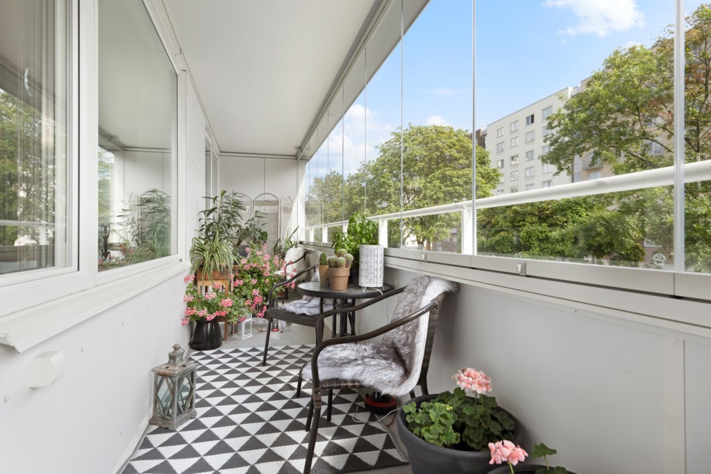 Infanterigatan 1, 1tr