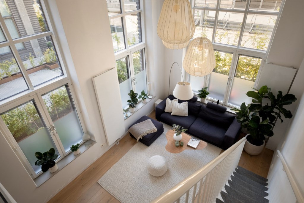 LM Ericssons väg 18