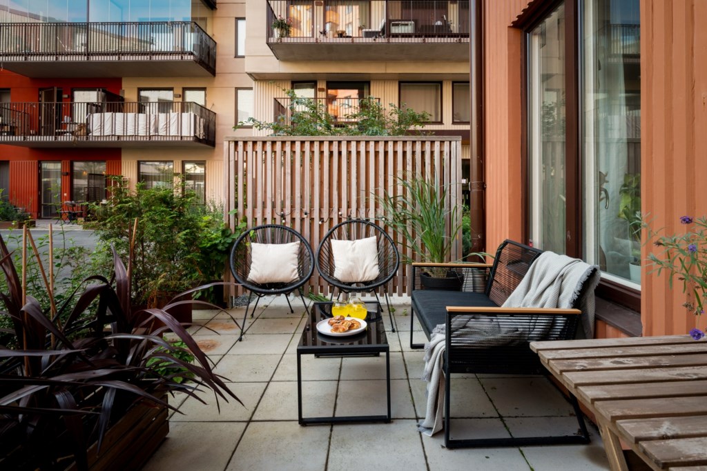 Årsta skolgränd 6, BV