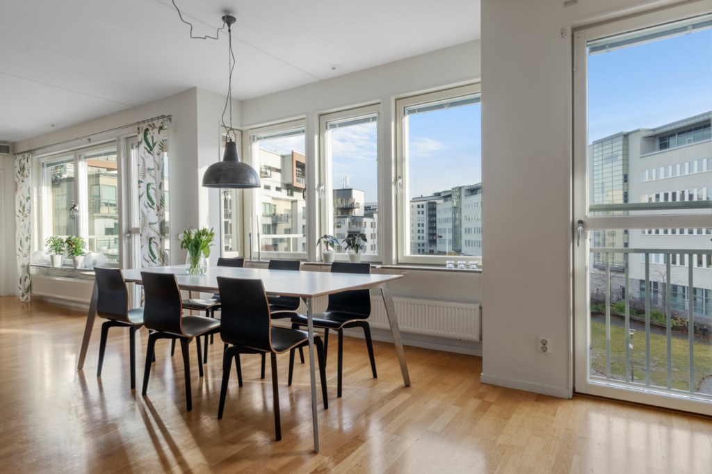 Fredsborgsgatan 8, 3tr